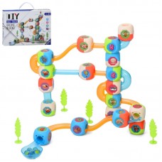 Лабіринт - конструктор з кульками